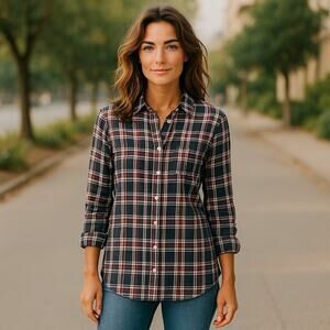 Frank & Eileen Shirt Womens Small Red White Blue Plaid Super 100's Cotton USA